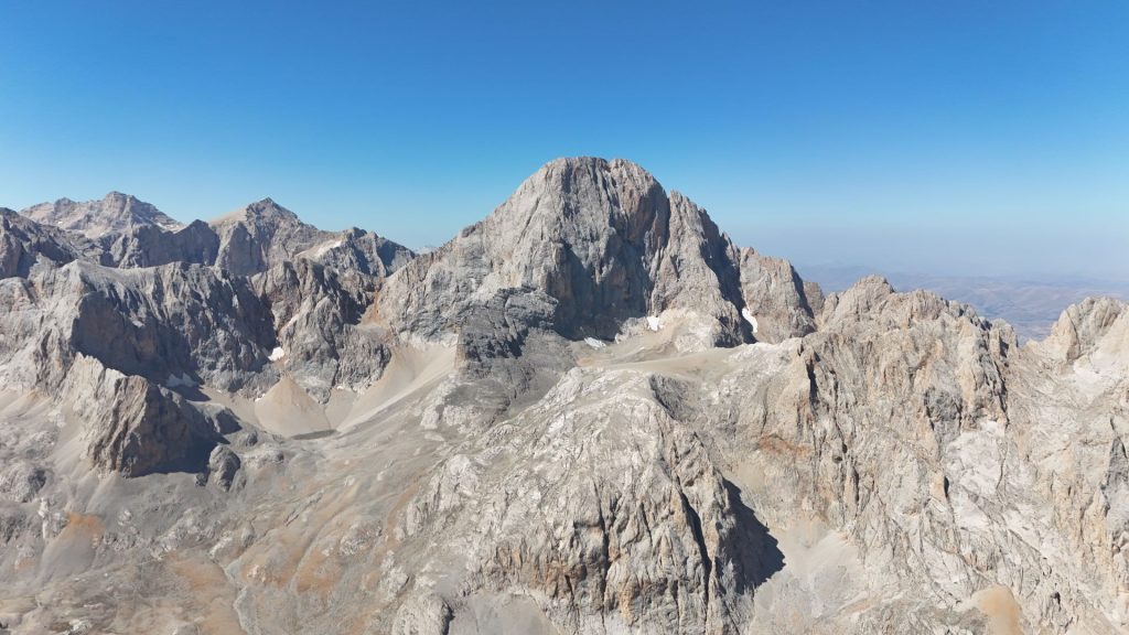 Taurus Mountains Aladaglar Demirkazik Emler Kizilkaya